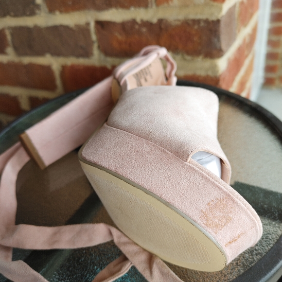 NIB Pamela Heeled Sandal - Picture 6 of 14